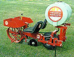 [MECHANICAL TRANSPLANTER Model 1000 B-3 Picture # 1]